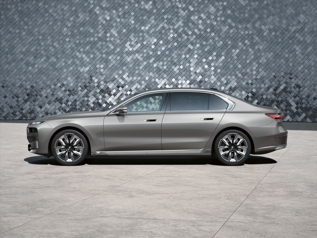 Бүйір көрінісі.  