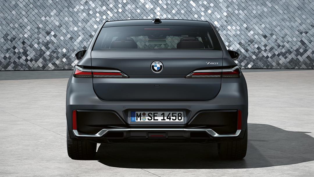 Дизайн задней части.     